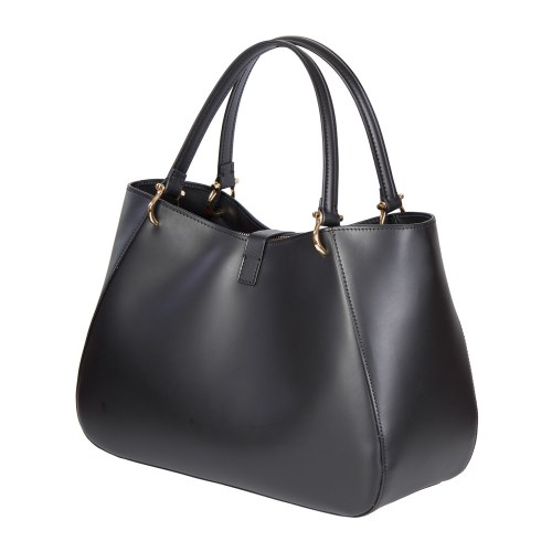Camilla Black 27
